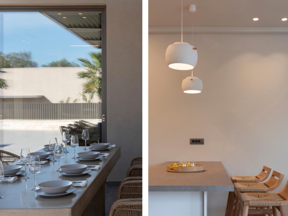 Athina Luxury Villa, With Pool & Walk To The Beach, By Thinkvilla Chania  Exteriör bild