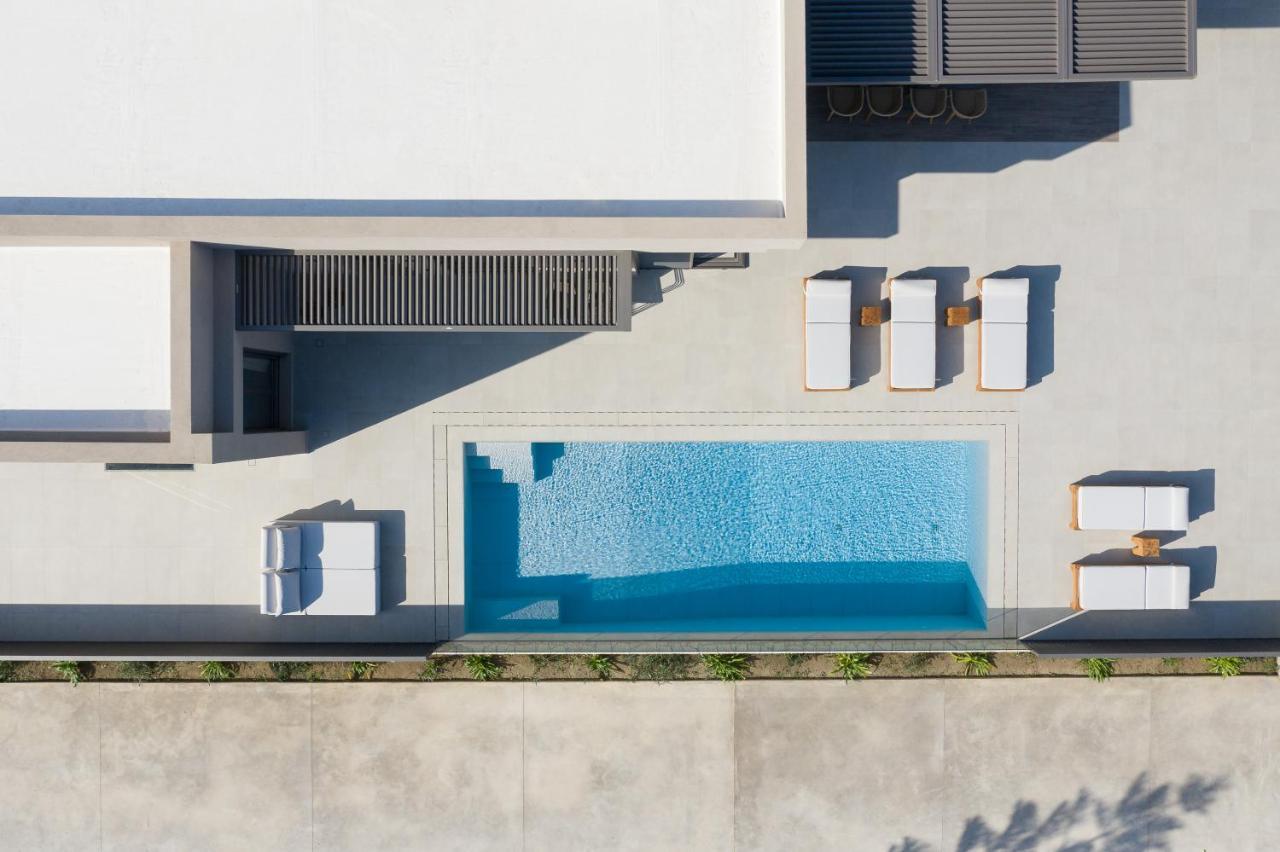 Athina Luxury Villa, With Pool & Walk To The Beach, By Thinkvilla Chania  Exteriör bild