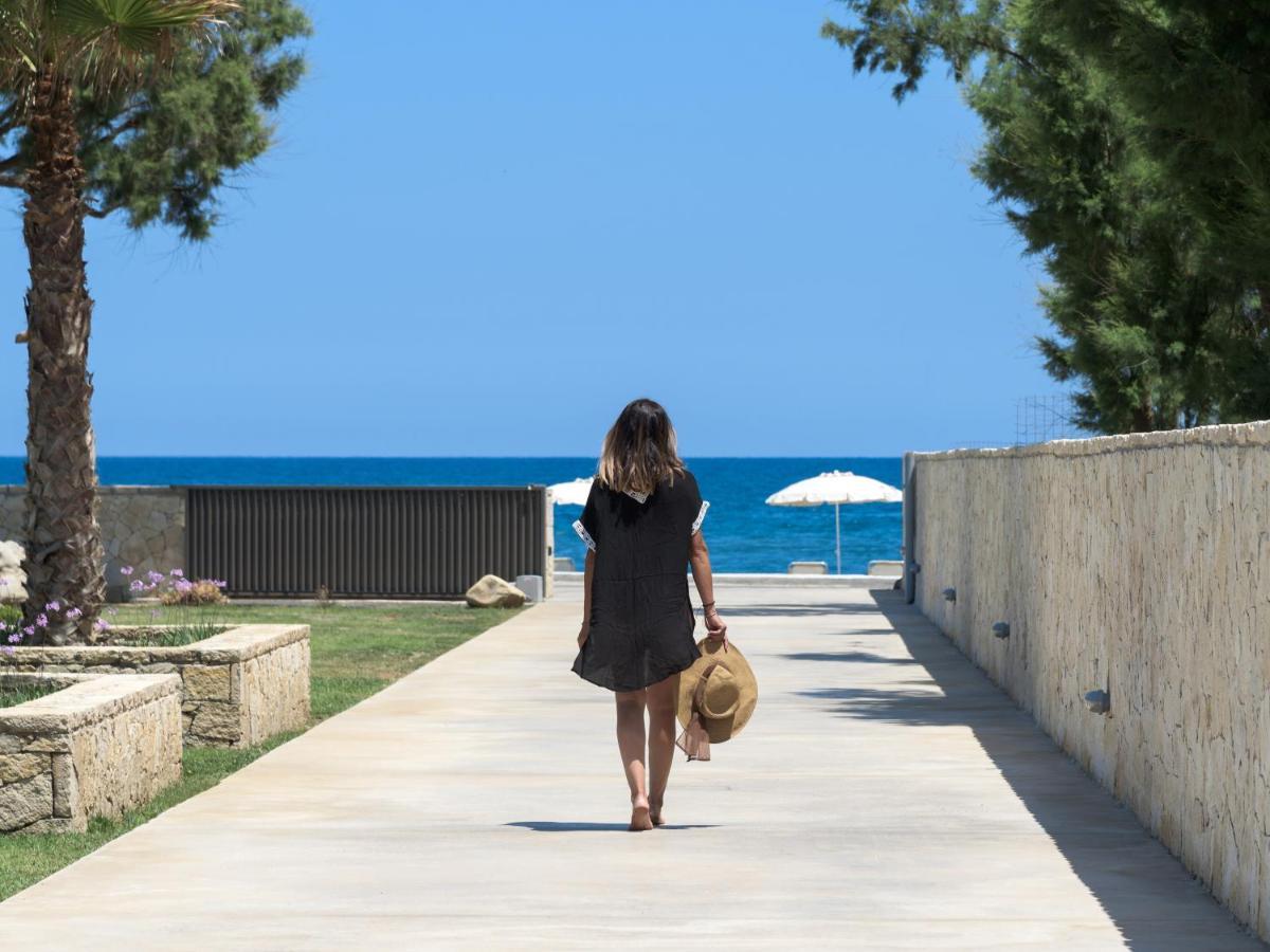 Athina Luxury Villa, With Pool & Walk To The Beach, By Thinkvilla Chania  Exteriör bild